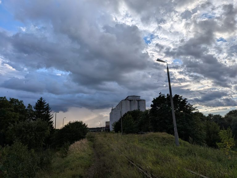 Silos-y PRL “Zakłady Zbożowo-Młynarskie Świecie”, Świecie, województwo kujawsko-pomorskie - zdjęcie 1